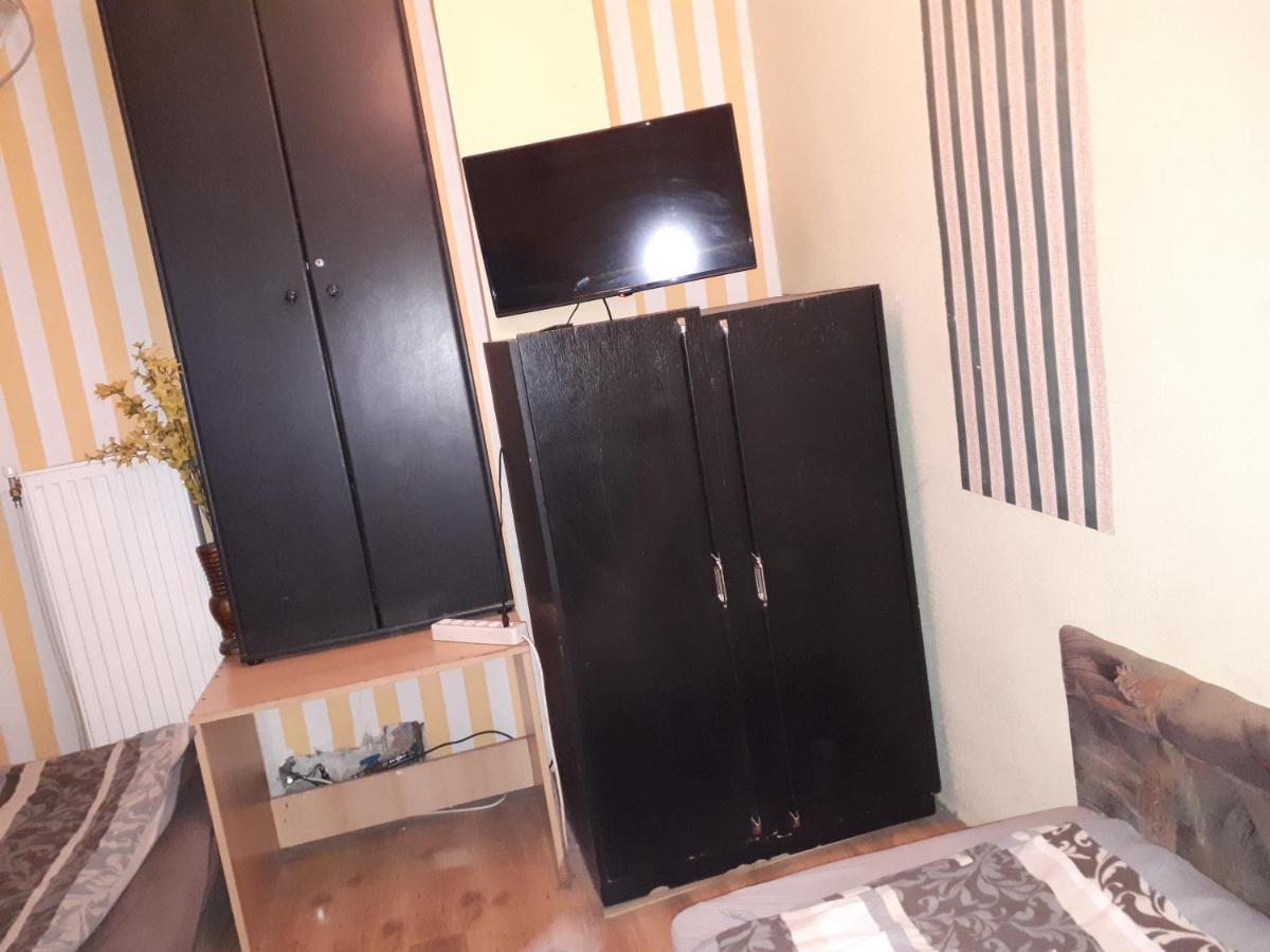 Sarkany Lak Diosd Bagian luar foto